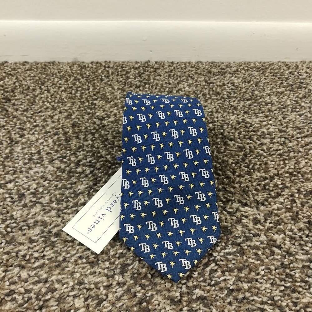 NWT Tampa Bay Rays Neck Tie Vineyard Vines Silk Boys 48.5L 3.25W